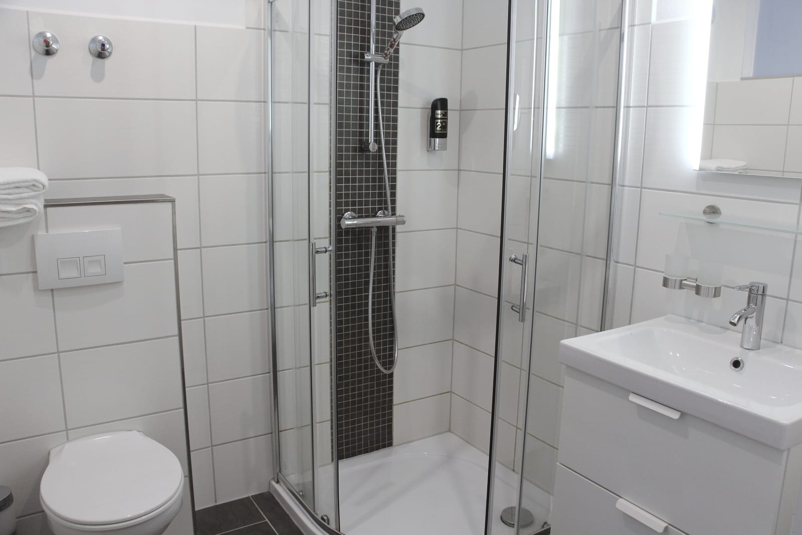 Doppelzimmer mit Balkon