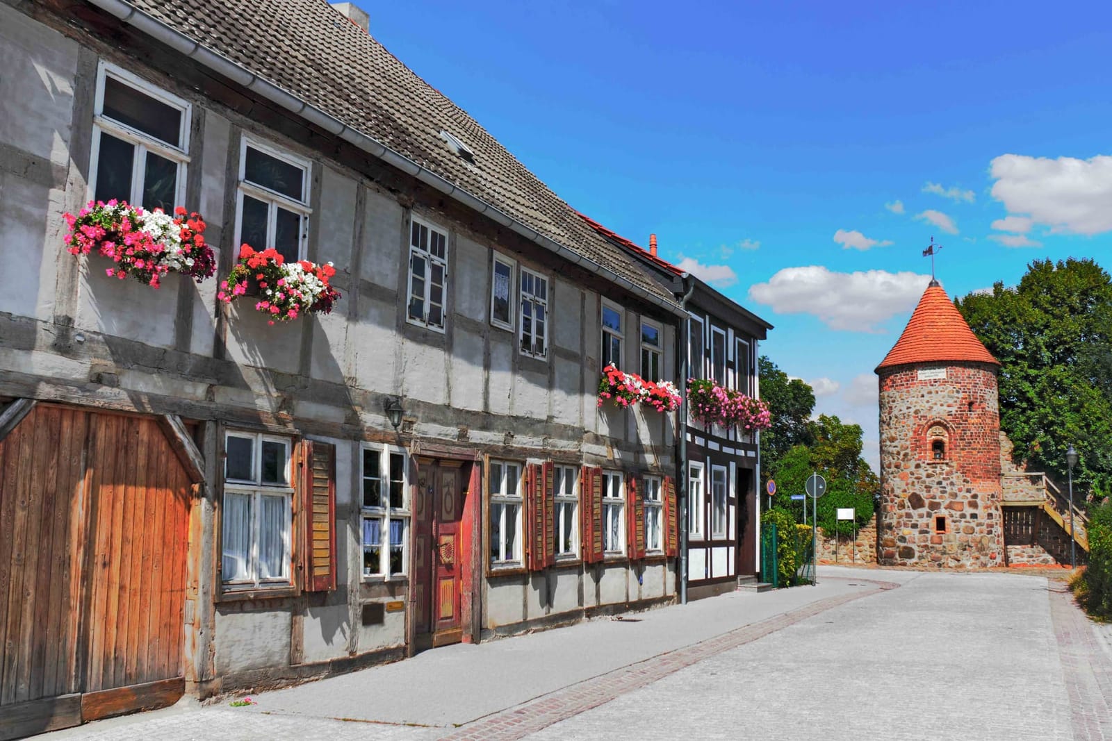 Stadt Burg - die grüne Stadt der Türme