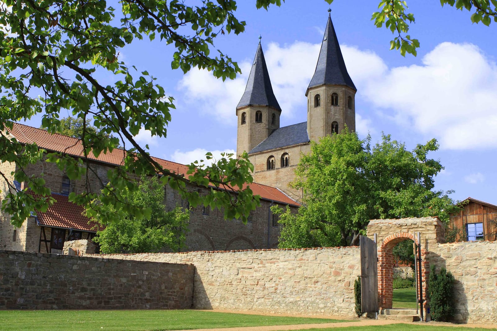 Romanische Architektur und religiöse Einkehr