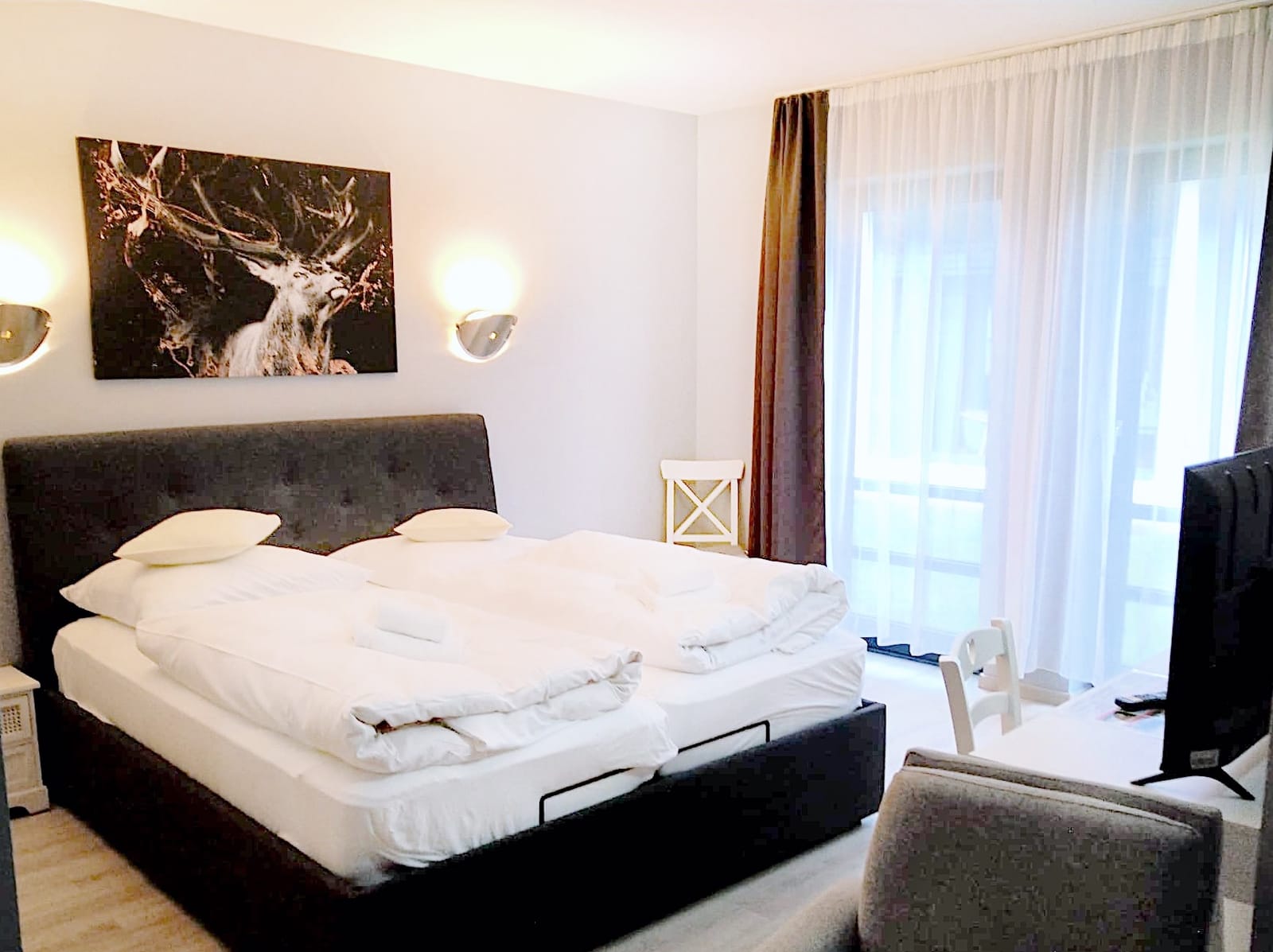 Doppelzimmer mit Balkon