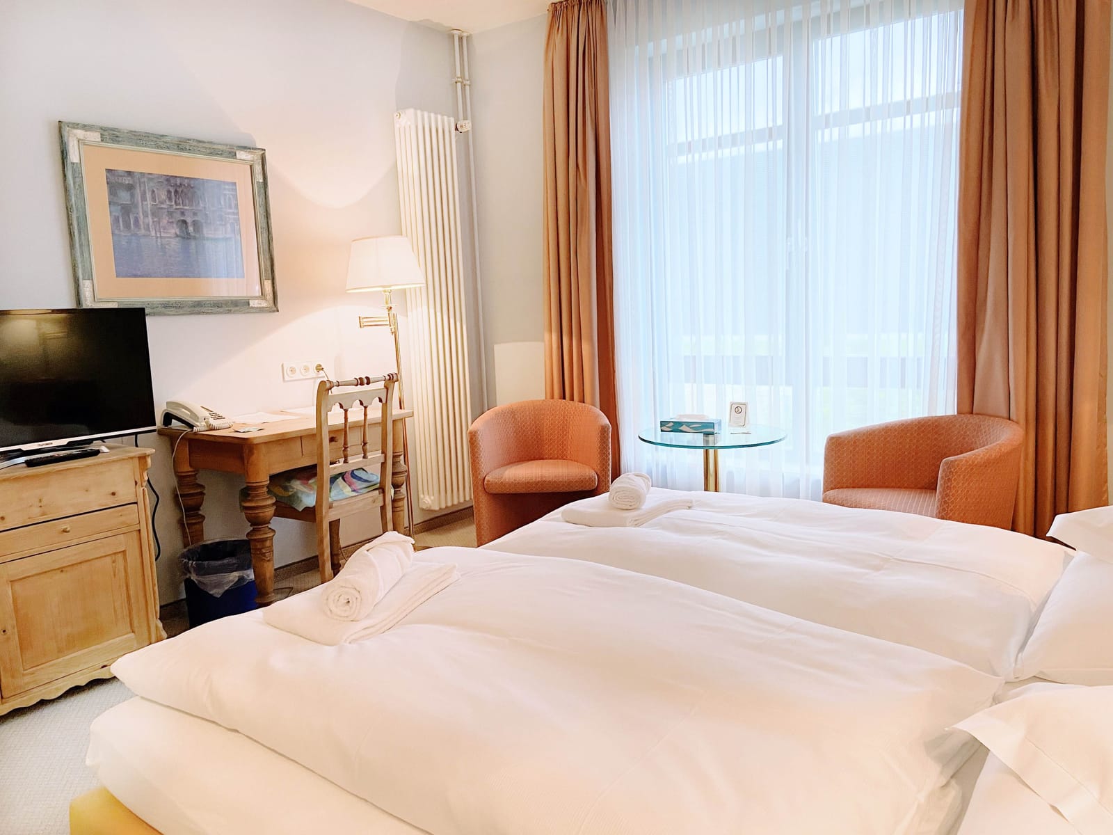 Doppelzimmer mit Balkon