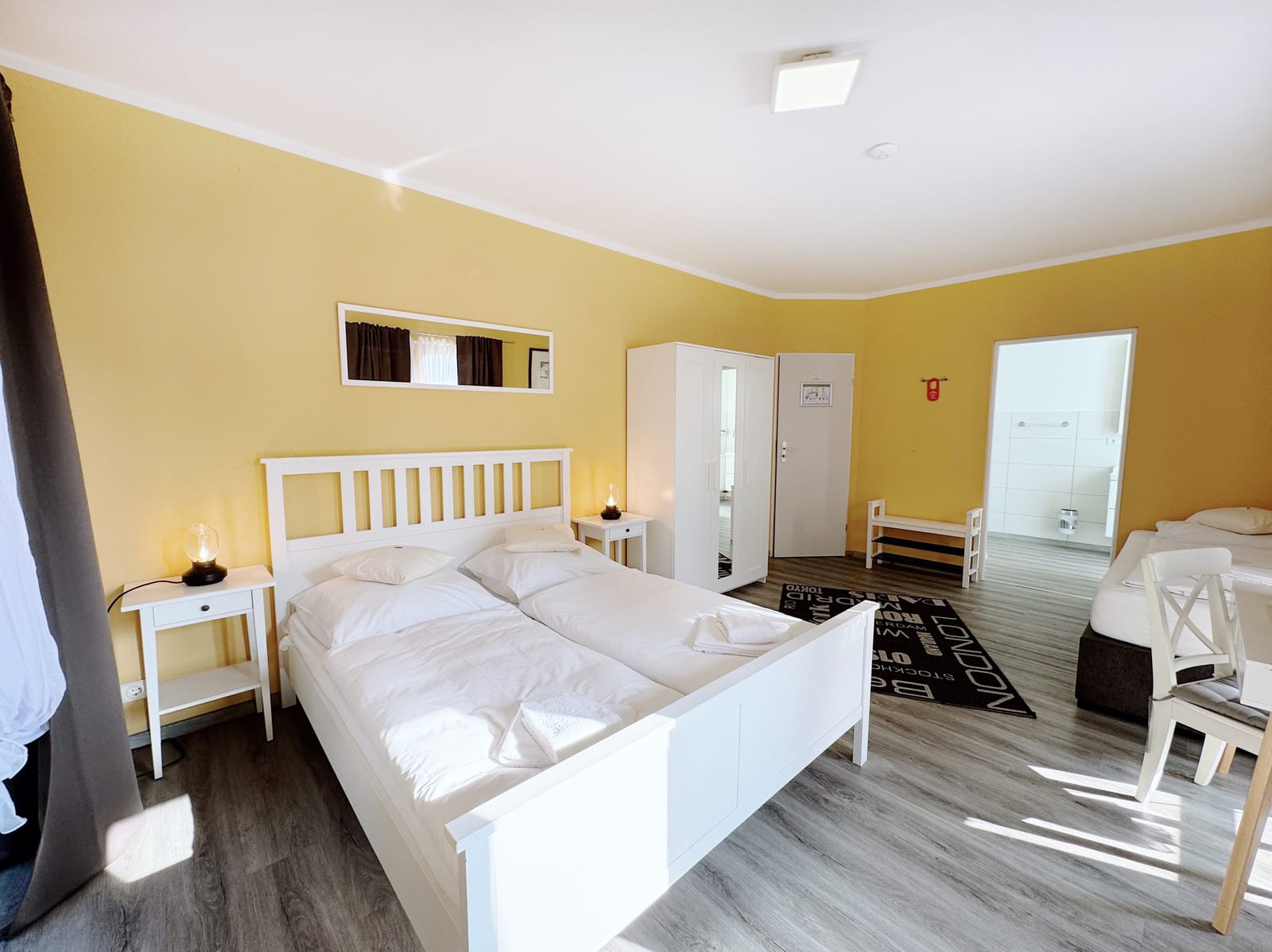 Dreibettzimmer