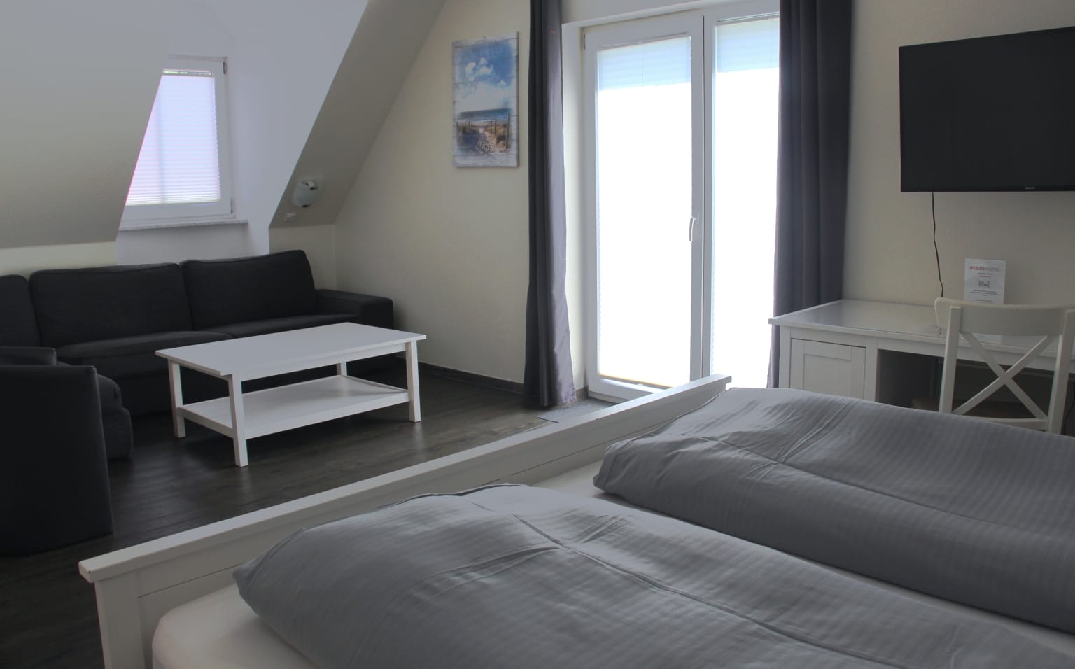 Studio Deluxe